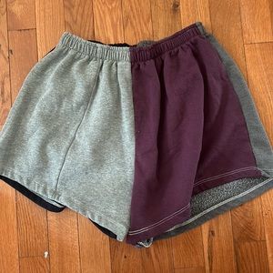 Color blocked sweat shorts